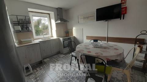 Moradia com 2 Alojamentos Locais Licenciados | Moledo, Caminha