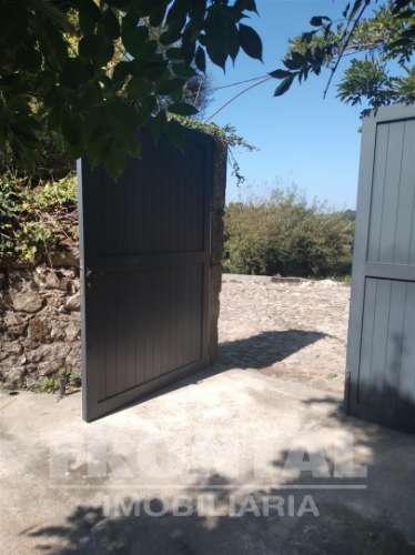 Moradia com 2 Alojamentos Locais Licenciados | Moledo, Caminha