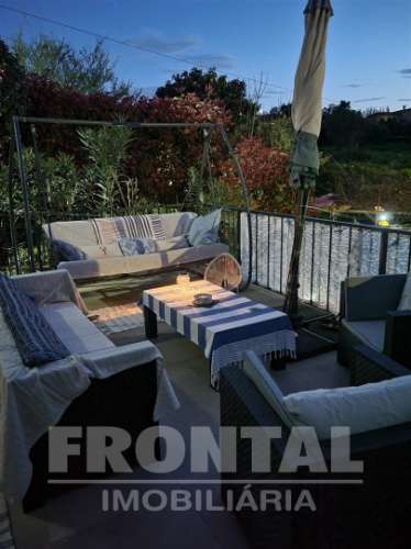 Moradia com 2 Alojamentos Locais Licenciados | Moledo, Caminha