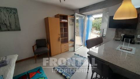 Moradia com 2 Alojamentos Locais Licenciados | Moledo, Caminha