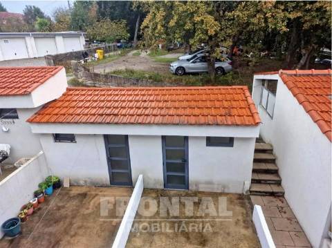 Apartamento T2 à Circunvalação | Junto à estação de recolha da STCP