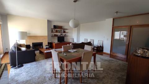 Apartamento T3 com Suite e Vistas Mar | Foz Do Douro, Porto