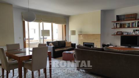 Apartamento T3 com Suite e Vistas Mar | Foz Do Douro, Porto