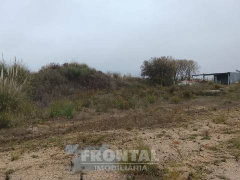 Terreno Industrial Plano – 7.200 m² | Perto do Aeroporto | Zona Industrial de Perafita, Matosinhos