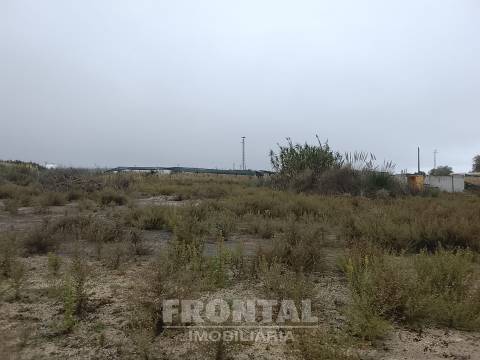 Terreno Industrial Plano – 7.200 m² | Perto do Aeroporto | Zona Industrial de Perafita, Matosinhos