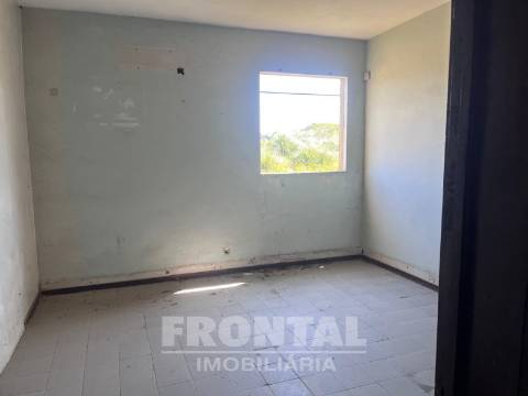 Terreno Industrial Plano – 7.200 m² | Perto do porto de Leixões | Zona Industrial de Perafita, Matos