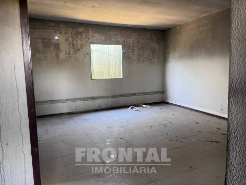 Terreno Industrial Plano – 7.200 m² | Perto do porto de Leixões | Zona Industrial de Perafita, Matos
