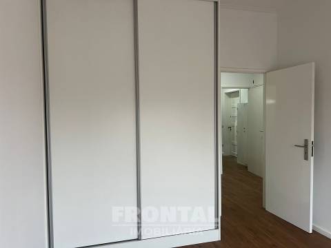 Apartamento T3 com Garagem Box | Águas Santas, Maia