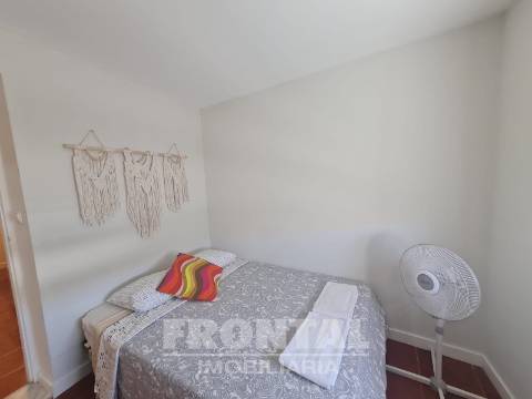 Apartamento T1+1 Remodelado no Centro do Porto – Pronto a Habitar