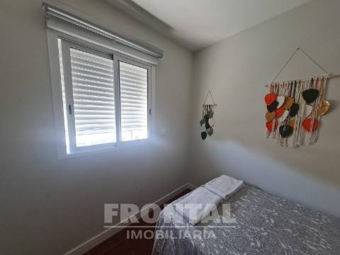 Apartamento T1+1 Remodelado no Centro do Porto – Pronto a Habitar
