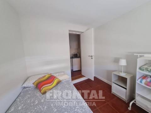 Apartamento T1+1 Remodelado no Centro do Porto – Pronto a Habitar