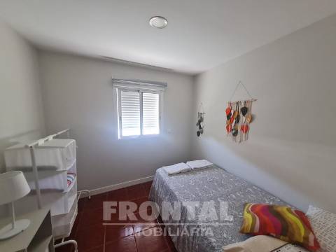Apartamento T1+1 Remodelado no Centro do Porto – Pronto a Habitar