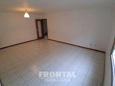 Apartamento T3 com Garagem | Baguim do Monte - Gondomar