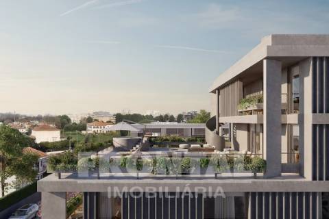 T3 com jardim privativo no Paulo Dias Novais 45 – Porto