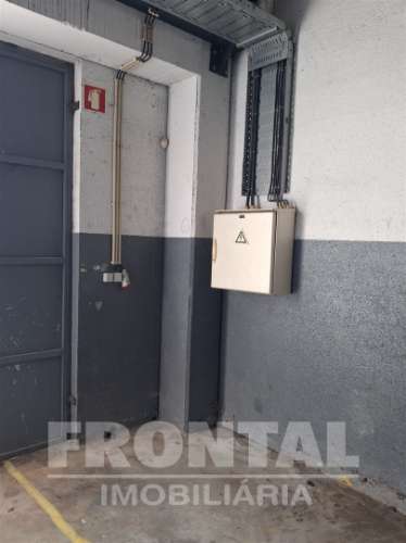 Armazém para Venda - 957 m² | Cais Privado | Touguinhó, Vila Do Conde