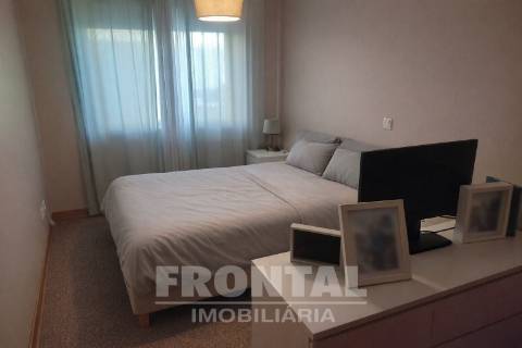 Apartamento T2 com Excelente Exposição Solar | Leça Do Balio, Matosinhos