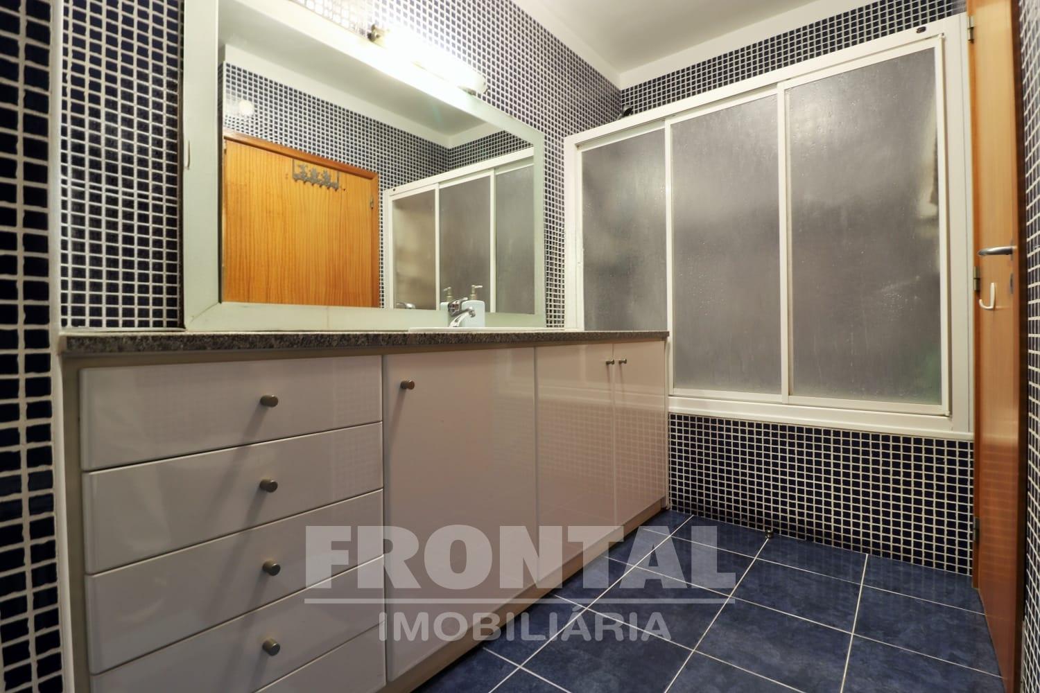 Apartamento T2 com Excelente Exposição Solar | Leça Do Balio, Matosinhos