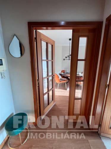 T2 Soalheiro com Garagem Dupla e Varanda | Senhora da Hora