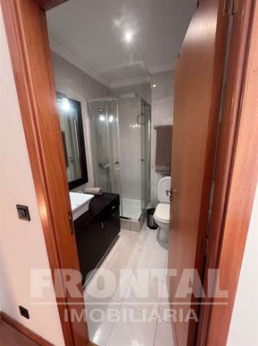 T2 Soalheiro com Garagem Dupla e Varanda | Senhora da Hora