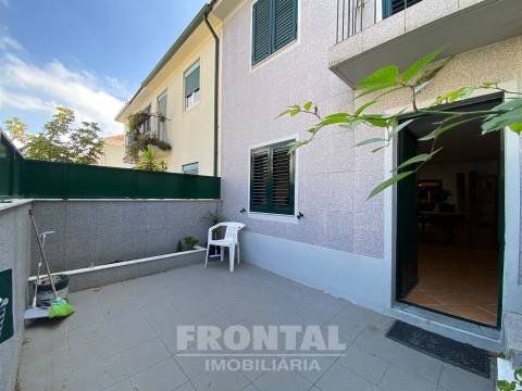 Moradia Geminada T2+1 | Zona em Expansão do Porto, Ramalde