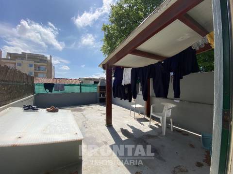 Moradia Geminada T2+1 | Zona em Expansão do Porto, Ramalde