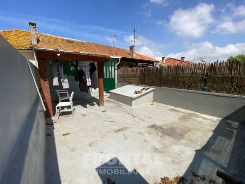 Moradia Geminada T2+1 | Zona em Expansão do Porto, Ramalde