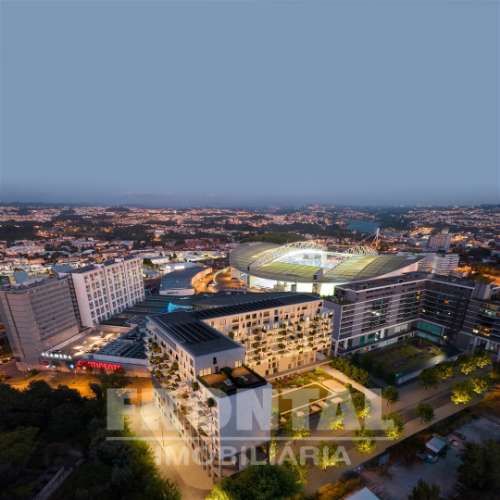 Penthouse T1 nas Antas, Porto