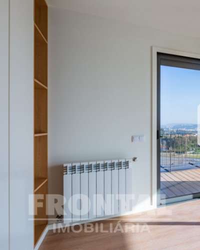 Penthouse T1 nas Antas, Porto