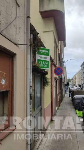 Prédio para Reabilitação em Cedofeita, Porto, Porto