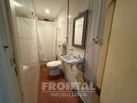 Prédio para Reabilitação em Cedofeita, Porto, Porto