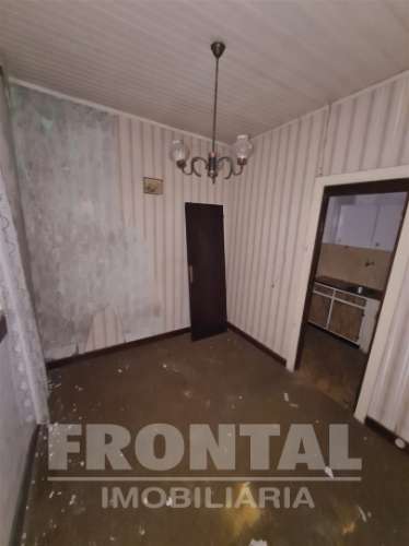 Moradia para Remodelação Total | PIP Aprovado