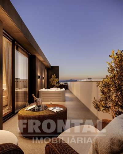 T4 duplex penthouse - Novo - Matosinhos - Leça Palmeira