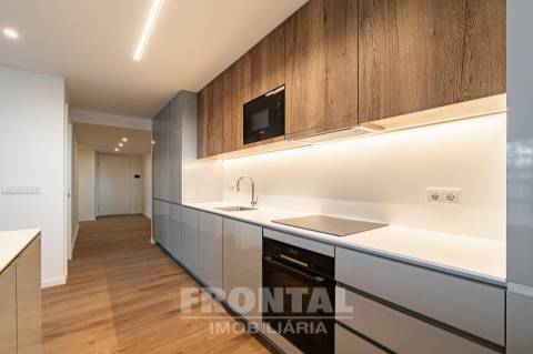 T4 duplex penthouse - Novo - Matosinhos - Leça Palmeira