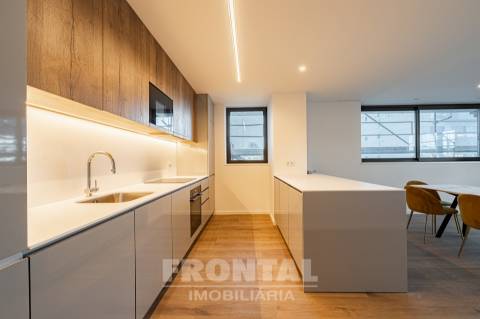 T4 duplex penthouse - Novo - Matosinhos - Leça Palmeira