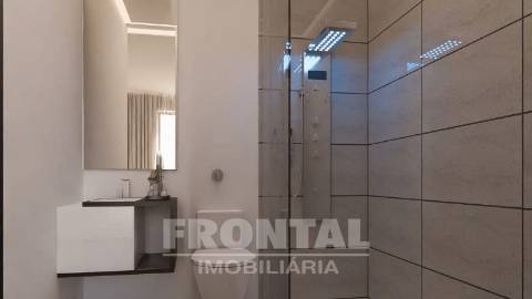 Apartamento T3 com Varanda | Condomínio Privado com Conceito Contemporâneo