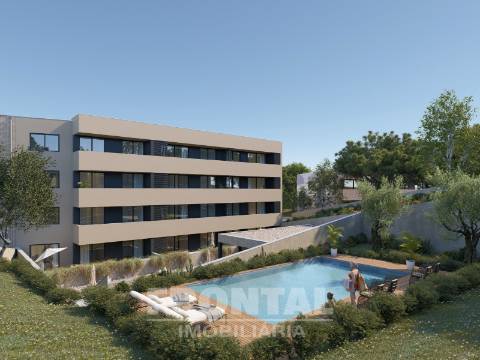 Apartamento T3 com Varanda e Piscina | Condomínio Privado com Conceito Contemporâneo