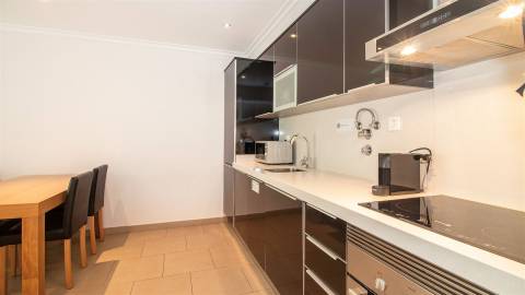 apartamento t1 em monte gordo moderno zona centro com ar condicionado para férias