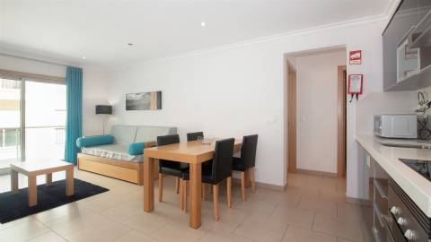 apartamento t1 em monte gordo moderno zona centro com ar condicionado para férias