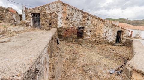 Moradia Rústica  Venda em Vaqueiros,Alcoutim