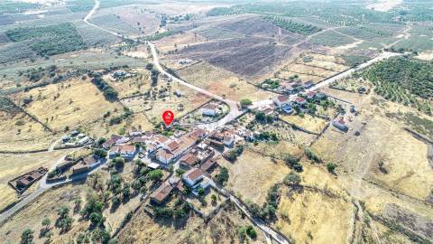 casa de campo para reconstruir em alcoutim  para venda.