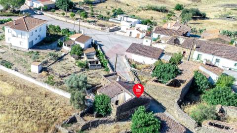 casa de campo para reconstruir em alcoutim  para venda.