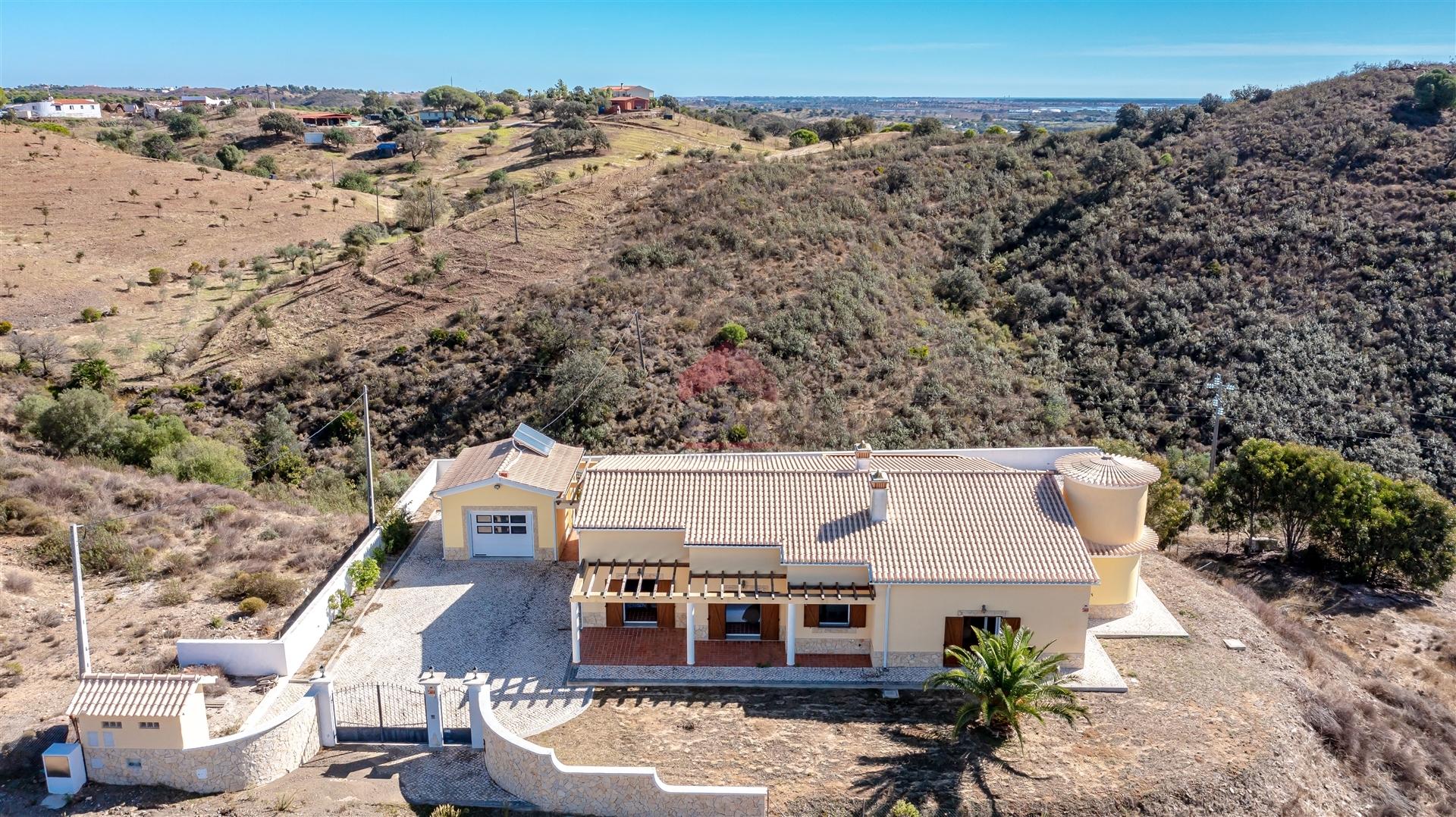 Moradia Isolada T4 Venda em Castro Marim,Castro Marim