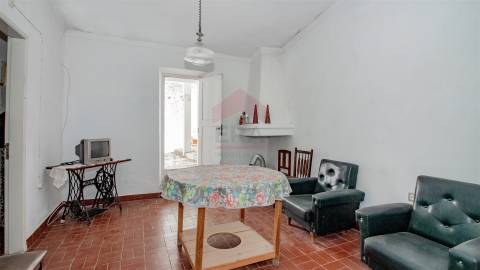 Moradia, 2 quartos, Mértola, São Bartolomeu de Via Glória