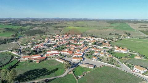 Moradia, 2 quartos, Mértola, São Bartolomeu de Via Glória