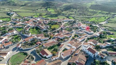 Moradia, 2 quartos, Mértola, São Bartolomeu de Via Glória