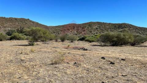 Terreno com ruina, Alcoutim, Alcoutim