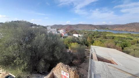 Terreno com ruína, Alcoutim, Álamo