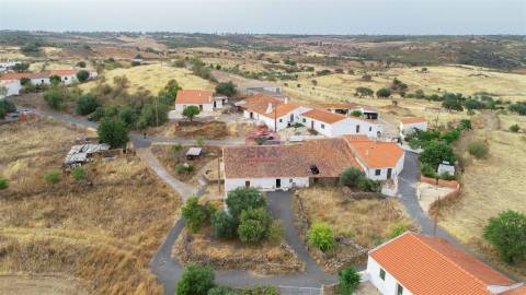 Moradia em Banda  Venda em Martim Longo,Alcoutim