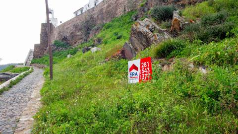 Terreno rústico em Mértola.
