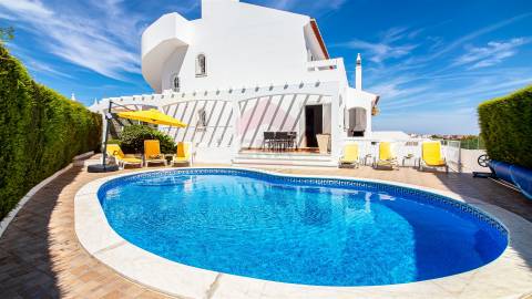 Moradia T6 Venda em Monte Gordo,Vila Real de Santo António